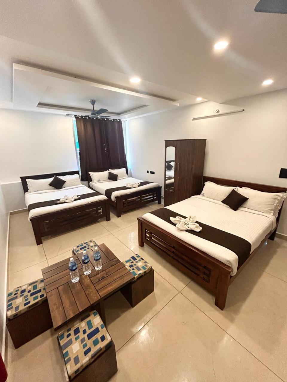 Hotel The Ocean Grand à Pondichéry Extérieur photo
