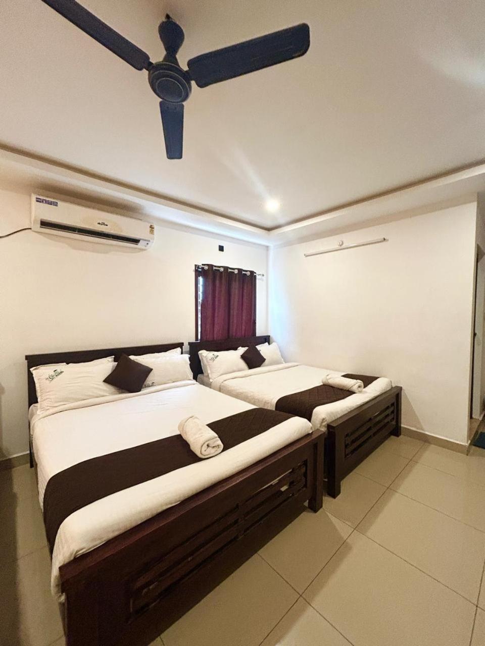 Hotel The Ocean Grand à Pondichéry Extérieur photo