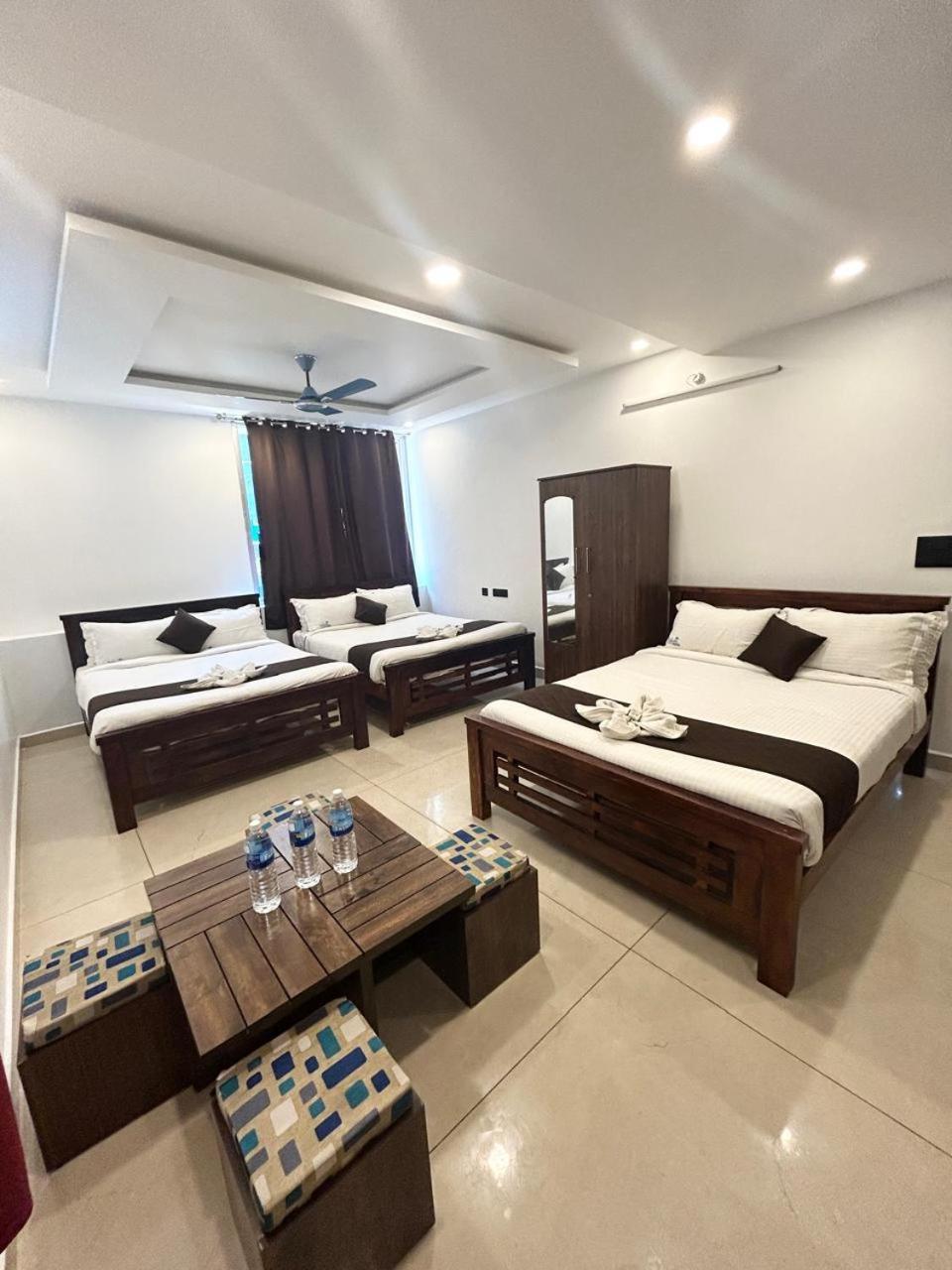 Hotel The Ocean Grand à Pondichéry Extérieur photo