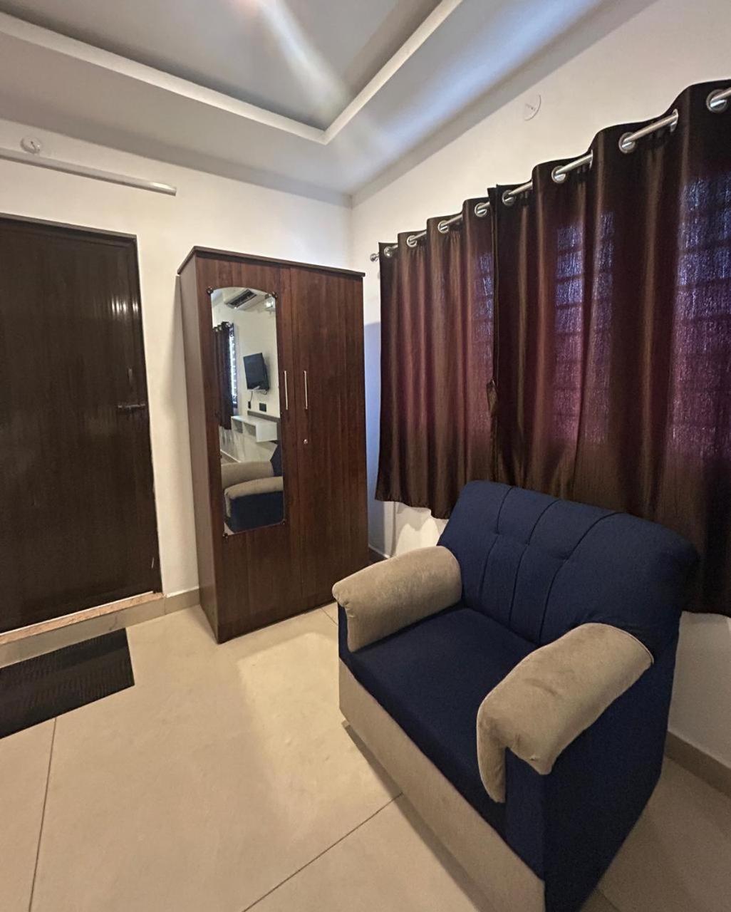 Hotel The Ocean Grand à Pondichéry Extérieur photo